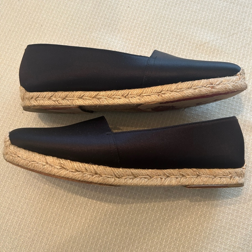 Christian Louboutin Black Flats Sleek Minimalist Design Espadrilles - Picture 6 of 12